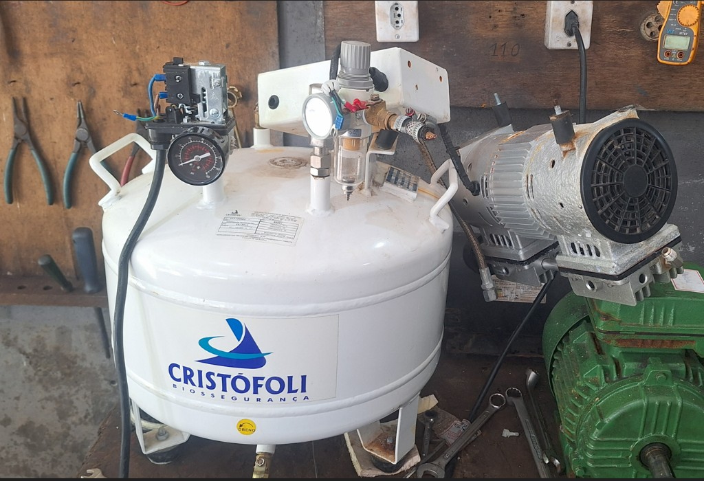 Revisão de compressor odontológico Cristófoli